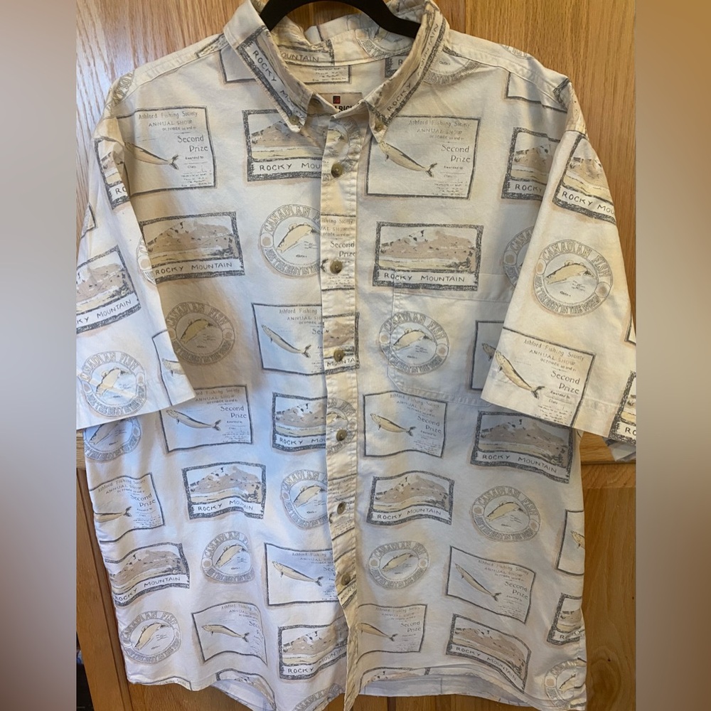 Woolrich Men's Graphic‎ Short Sleeved Shirt***VINTAGE MINT CONDITION